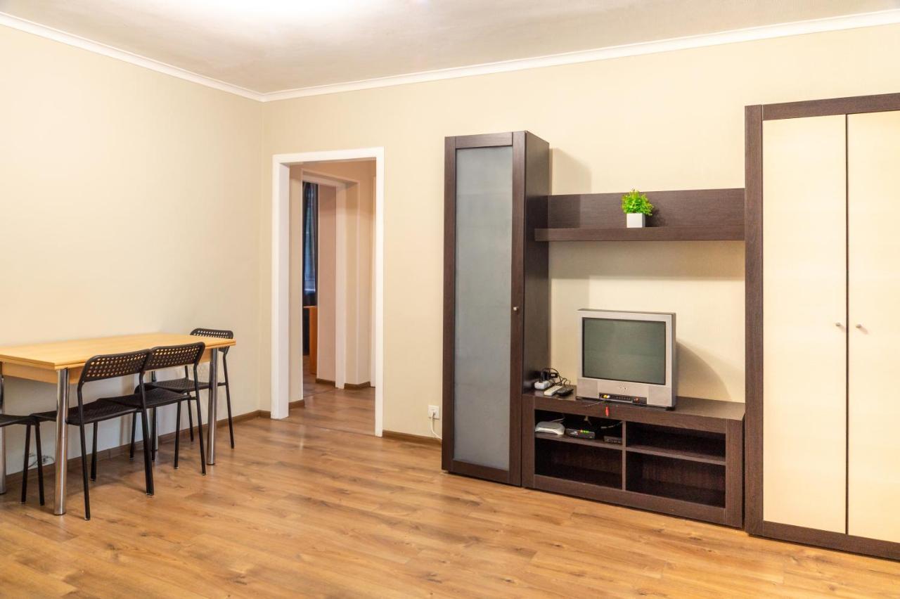 Бульвар Леси Украинки 10 Kyiv Exterior photo