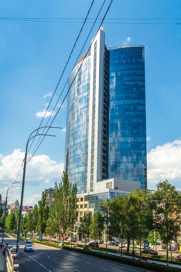 Бульвар Леси Украинки 10 Kyiv Exterior photo
